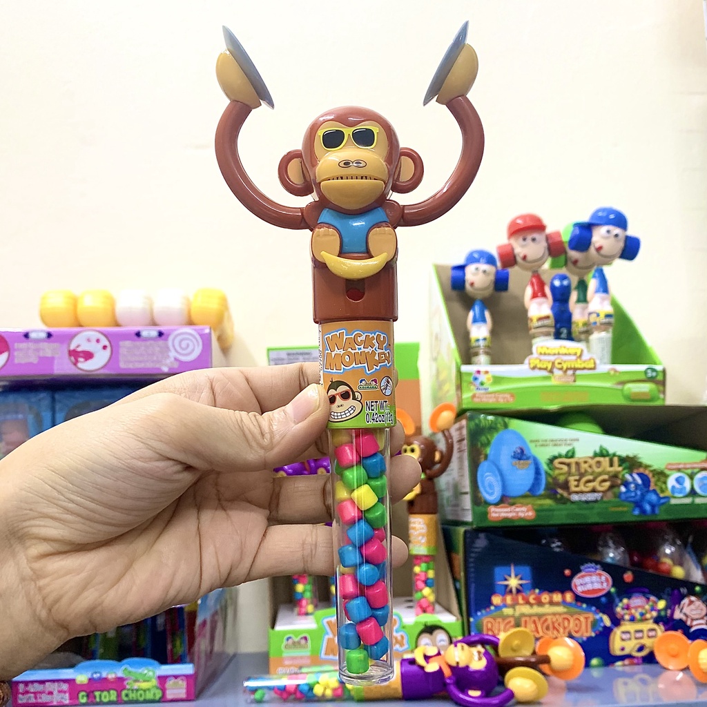 Kẹo đồ chơi trẻ em hình chú khỉ gõ chiêng vui nhộn hãng Kidsmania cho bé