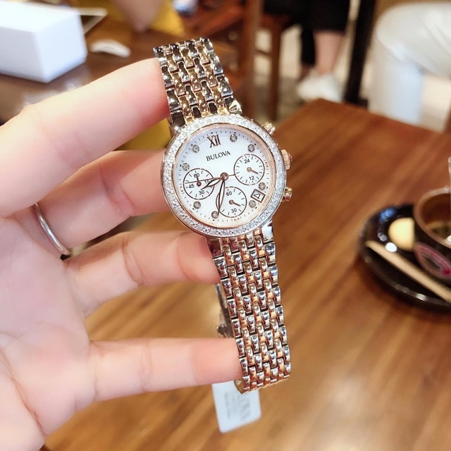 BU.LOVA Chronograph Diamond