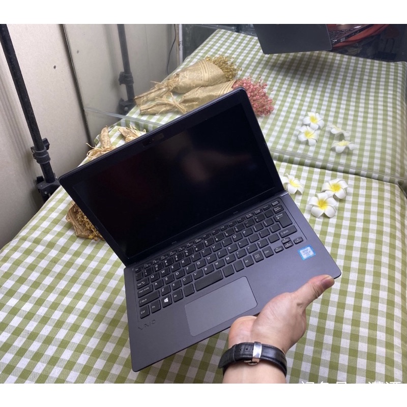Laptop Sony Vaio VJS111 Core i5-6200U, 4gb ram, 256gb SSD, 11inch Full HD ips