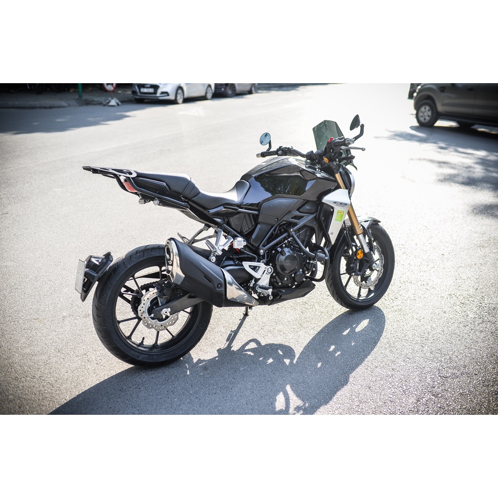 HONDA CB150R / CB300R - DÈ CHẮN BÙN KÈM PAD BIỂN KIỂU PKL MT09 LẮP ĐẶT CHO HONDA CB150R / HONDA CB300R