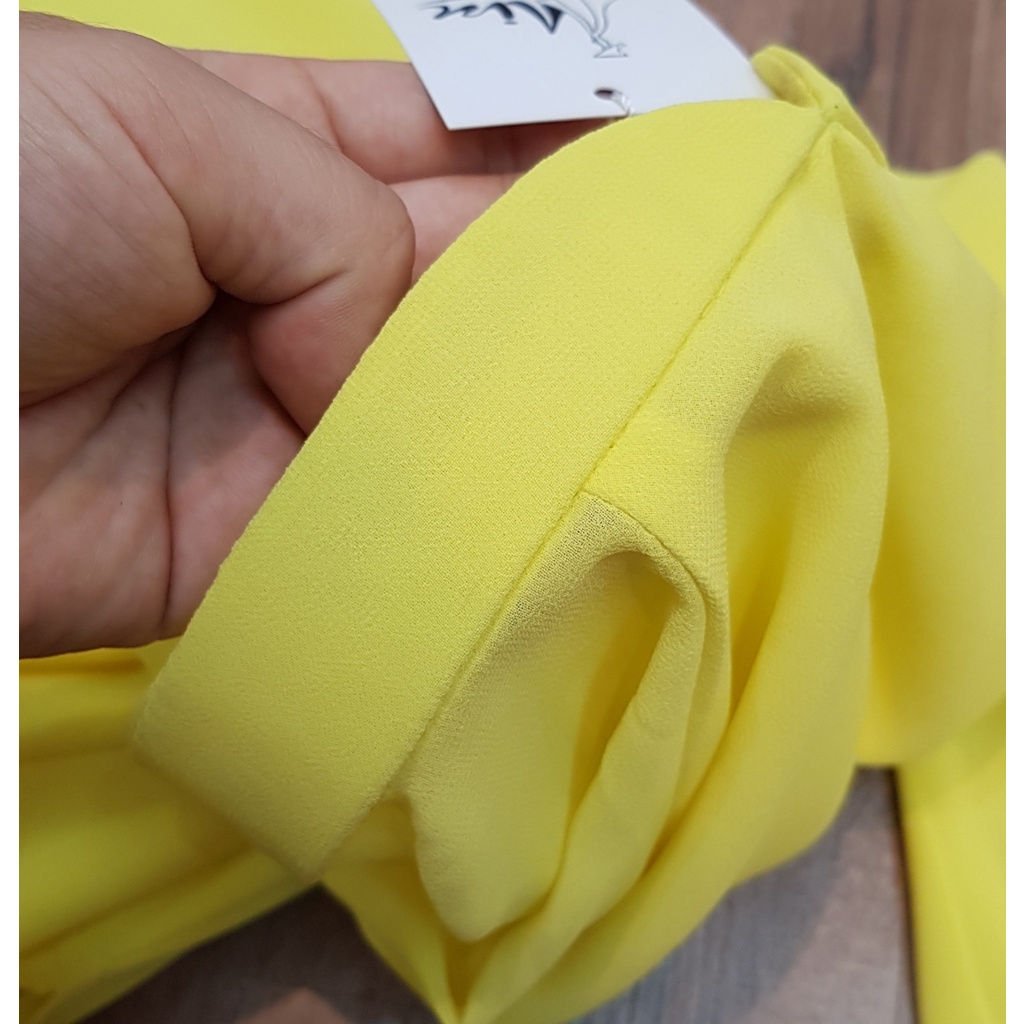 Áo Dài Truyền Thống 4 Tà Vải Chifon Màu Vàng - Ao dài Min | BigBuy360 - bigbuy360.vn