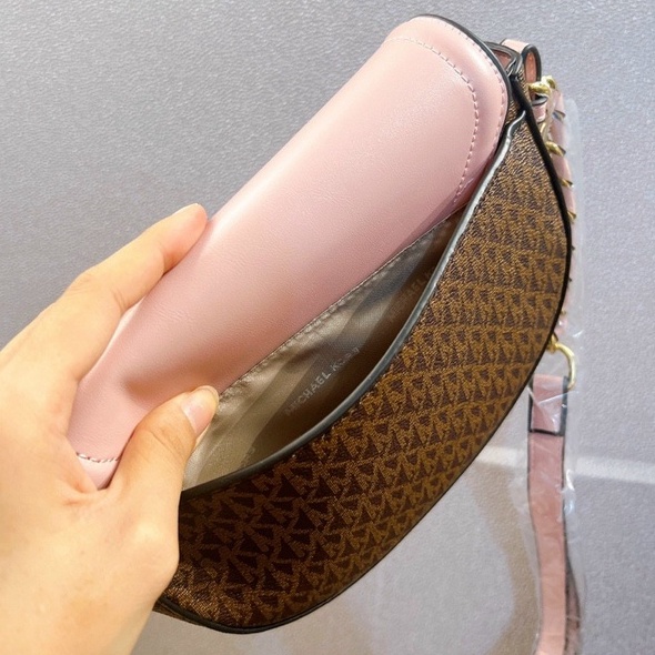 Túi xách Michael. Kors. fullbox size 21cm