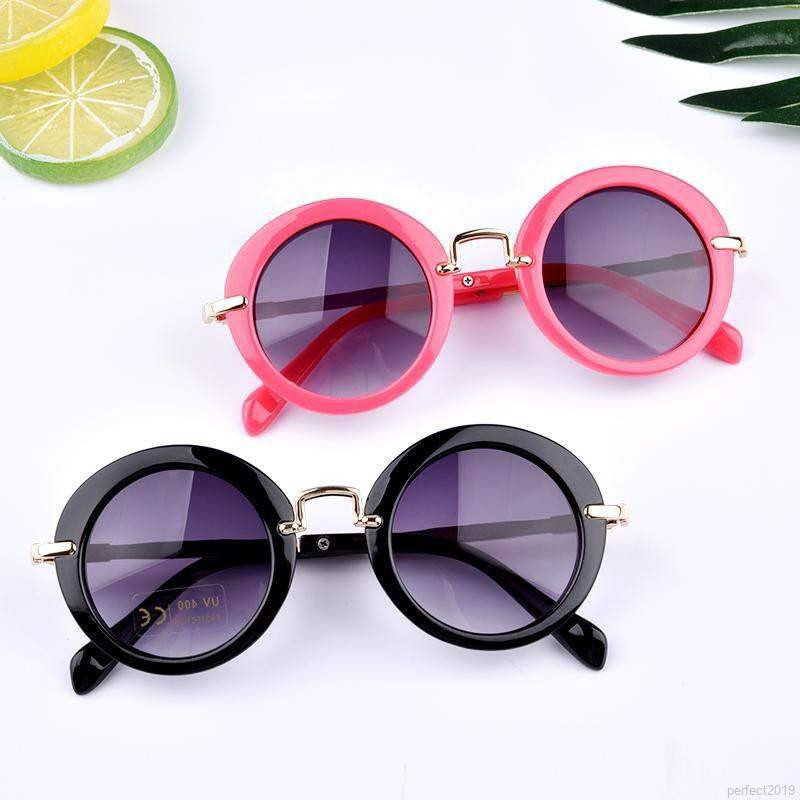 Kính mát gọng tròn phong cách thời trang vintage dành cho bé | BigBuy360 - bigbuy360.vn