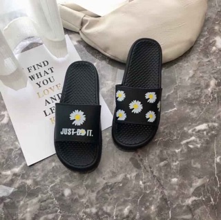 DÉP HOA CÚC DAISY 2020 UNISEX