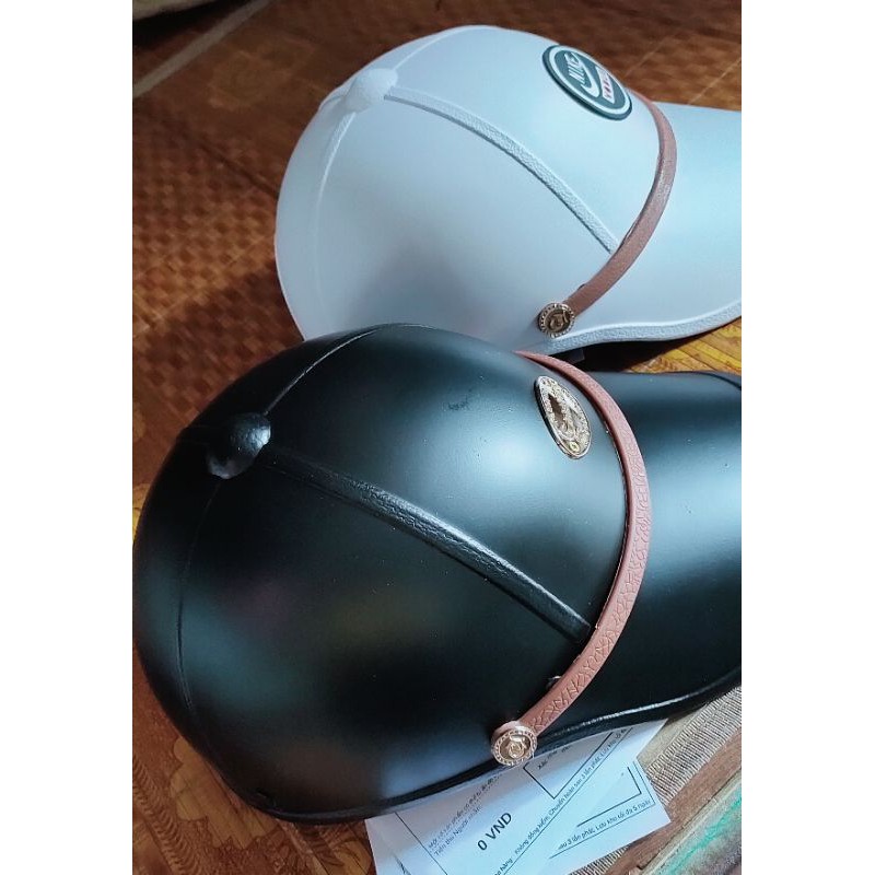 Mũ thời trang nữ Trí liễu hàng cao cấp hình lô gô ngẫu nhiên