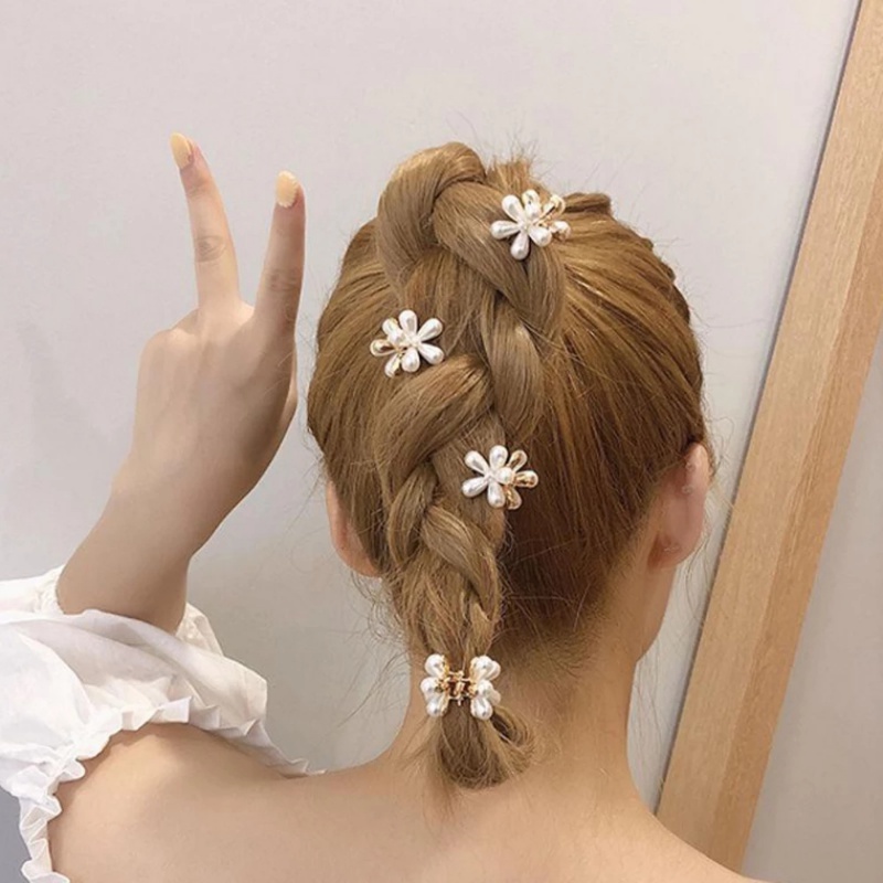 Kẹp Tóc Hoa Cúc Trắng Đính Ngọc Trai Giả 2.5x2cm Thời Trang 2022 Cho Bé Gái