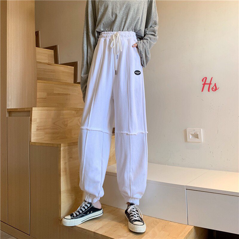 Quần Jogger Nỉ Nam Nữ 3 Màu Viền Nổi Trơn Unisex So Hot ⚡ Quần Thun Dáng Dài Ống Bo Chân Chun Thêu Logo