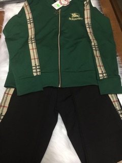 Bộ thể thao Burberry