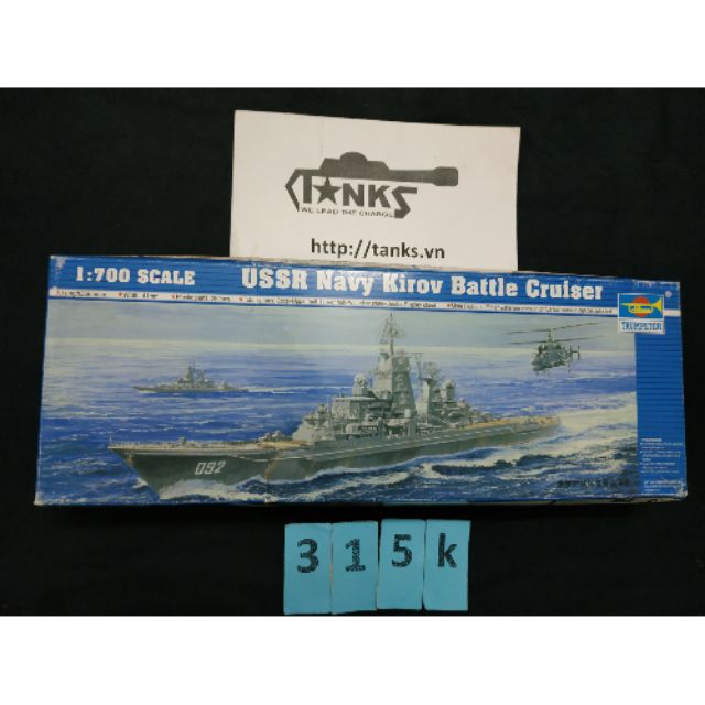 Bộ kit lắp ráp tàu chiến Kirov 1/700