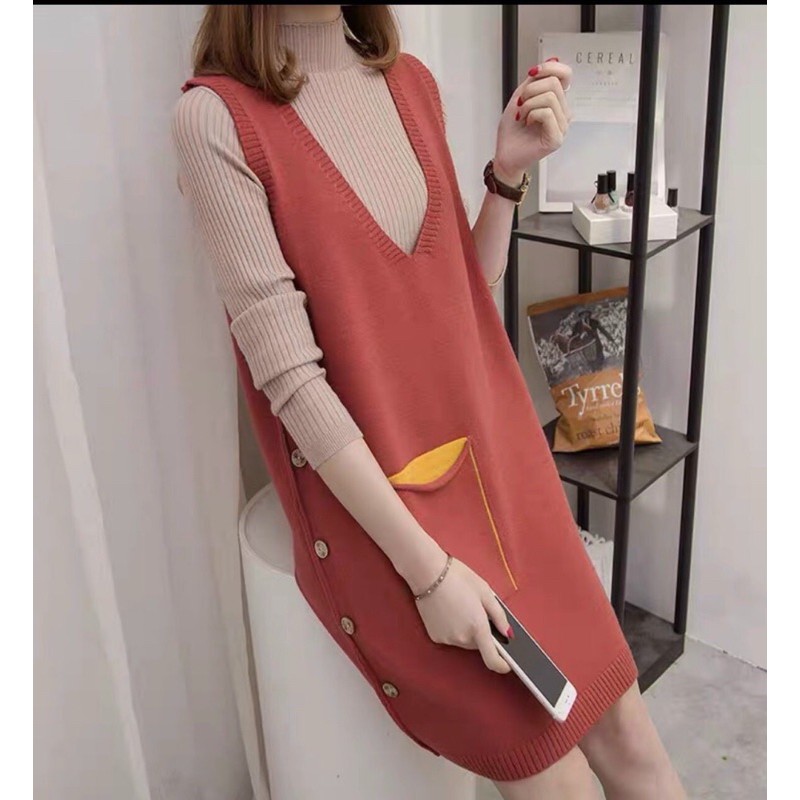 Váy len yếm gilê khuy sườn