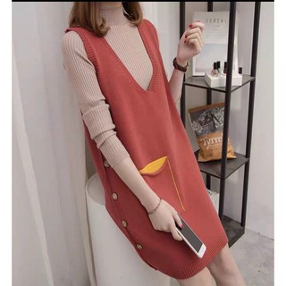Váy len yếm gilê khuy sườn