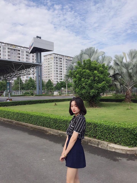 Áo Sơ Mi Sọc Cổ Vest