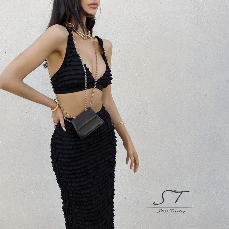 Bộ Áo Cổ Chữ V Không Tay + Chân Váy Dài Xẻ Tà CY03