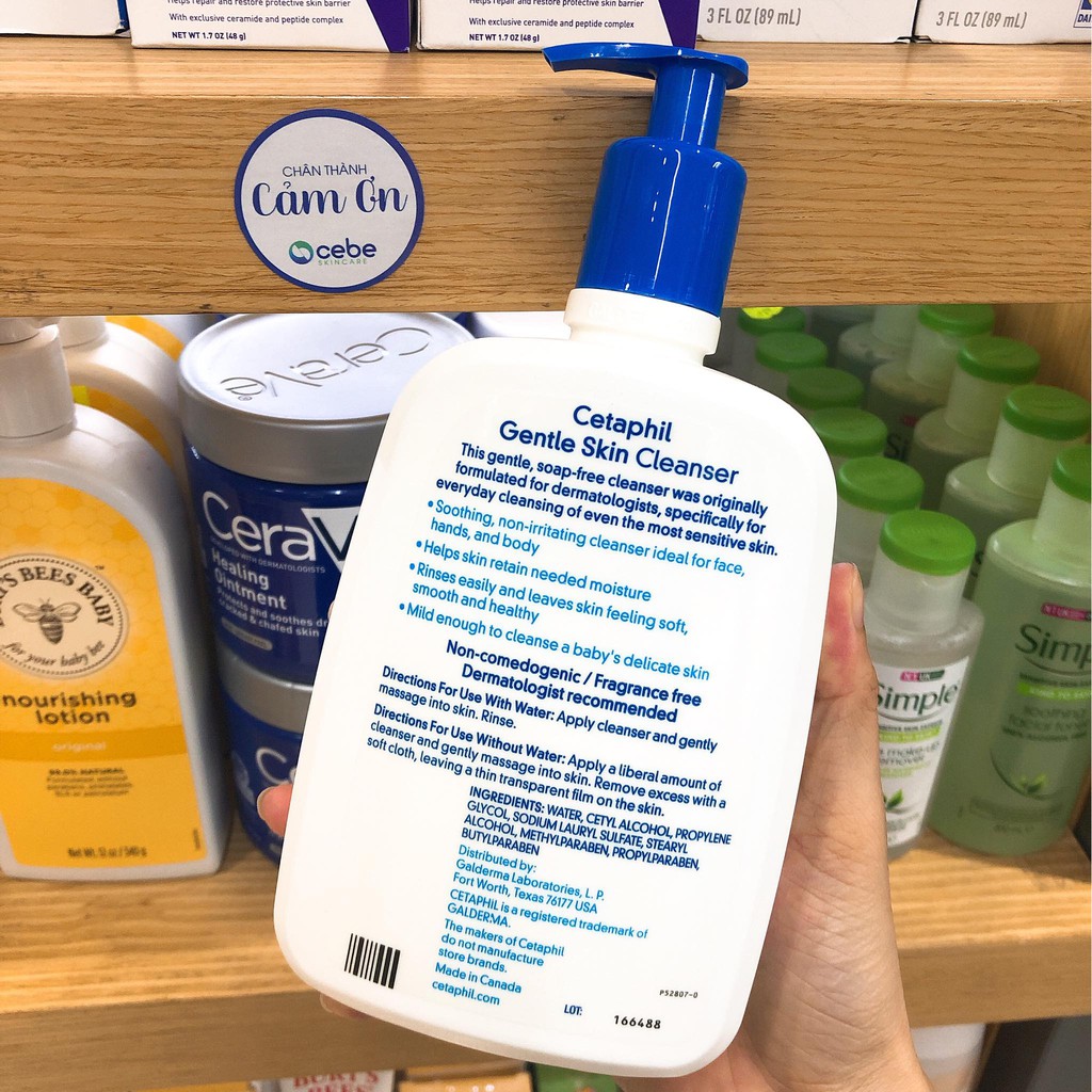 Sữa rửa mặt Cetaphil Gentle Skin Cleanser Face & Body (591mL)