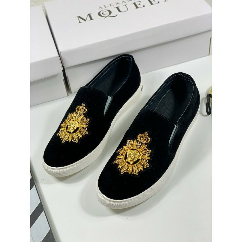 ( Hot 2020 ) Giày lười nam mác vàng mặt người mới , giày lười nam trẻ trung năng động | BigBuy360 - bigbuy360.vn