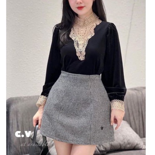 Váy quần ngắn FOREVER21 form A vải cotton dệt mềm caro trắng đen thêu con ong