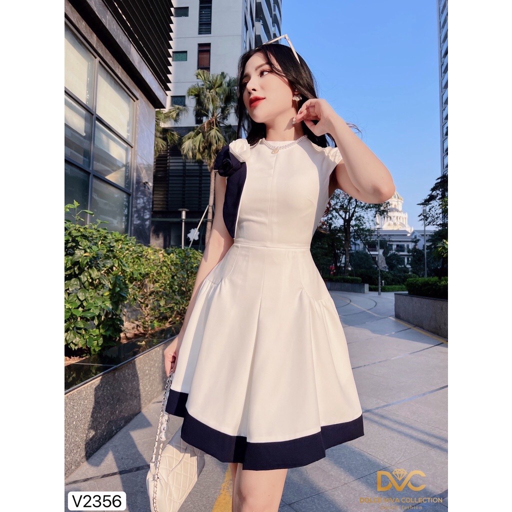 Váy trắng xòe viền xanh V2356 - LAMY87 | BigBuy360 - bigbuy360.vn
