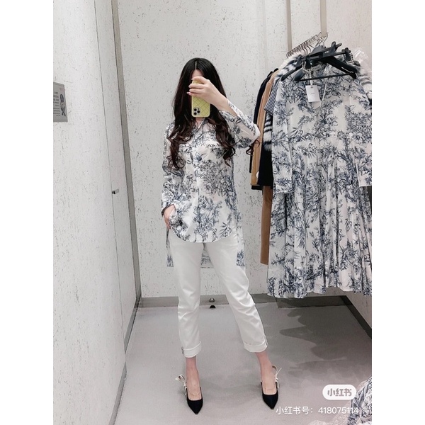 Áo sơ mi nữ dáng dài xẻ tà vuông thương hiệu thời trang cao cấp Dior CD hoạ tiết cây