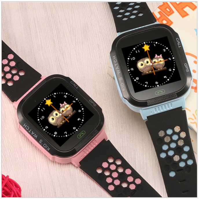 Đồng hồ định vị trẻ em GPS Setracker Q528 nghe gọi 2 chiều, định vị chuẩn GPS đời đầu