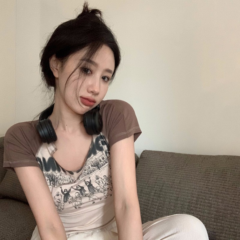 Áo Thun Tay Ngắn Cổ Chữ U Dáng Ôm Vải Cotton In Họa Tiết Thời Trang Hàn Quốc Xinh Xắn