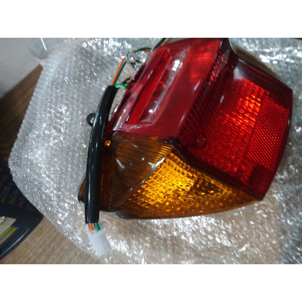 Bộ đèn sau SYm Sanda Boss