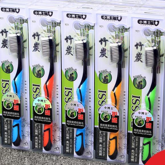 Bàn Chải Đánh Răng BOSSI Hàn Quốc - Chất Liệu Than Tre Hoạt Tính