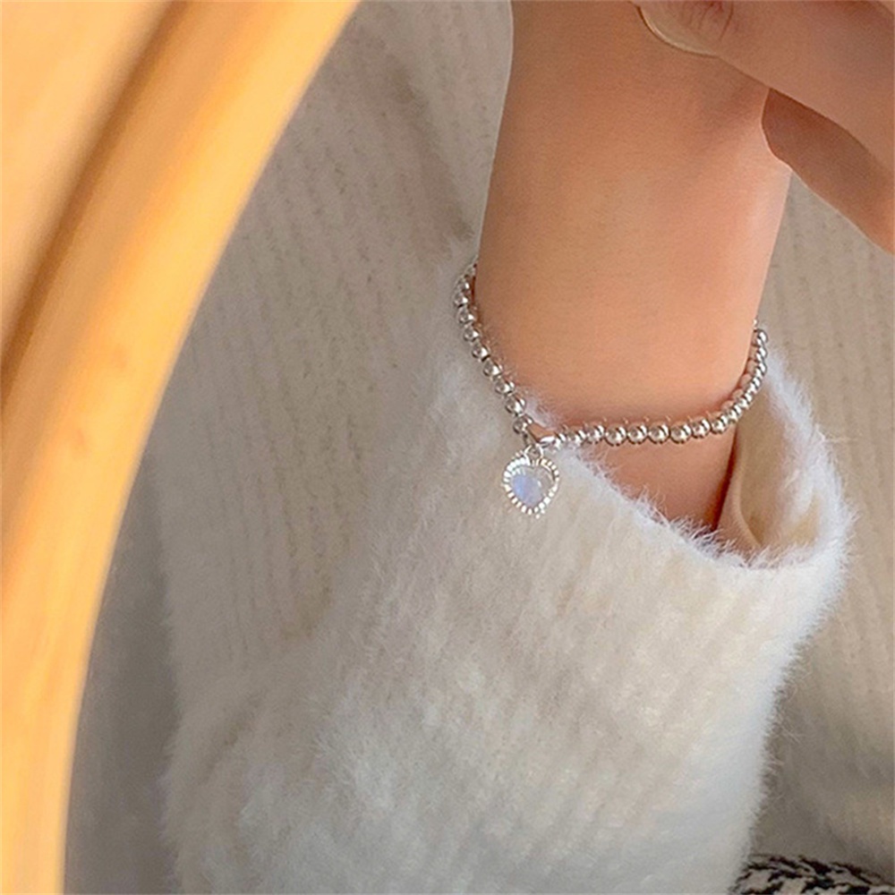 Vòng Tay Chuỗi Hạt Đá Mặt Trăng Hình Trái Tim Cho Nữ