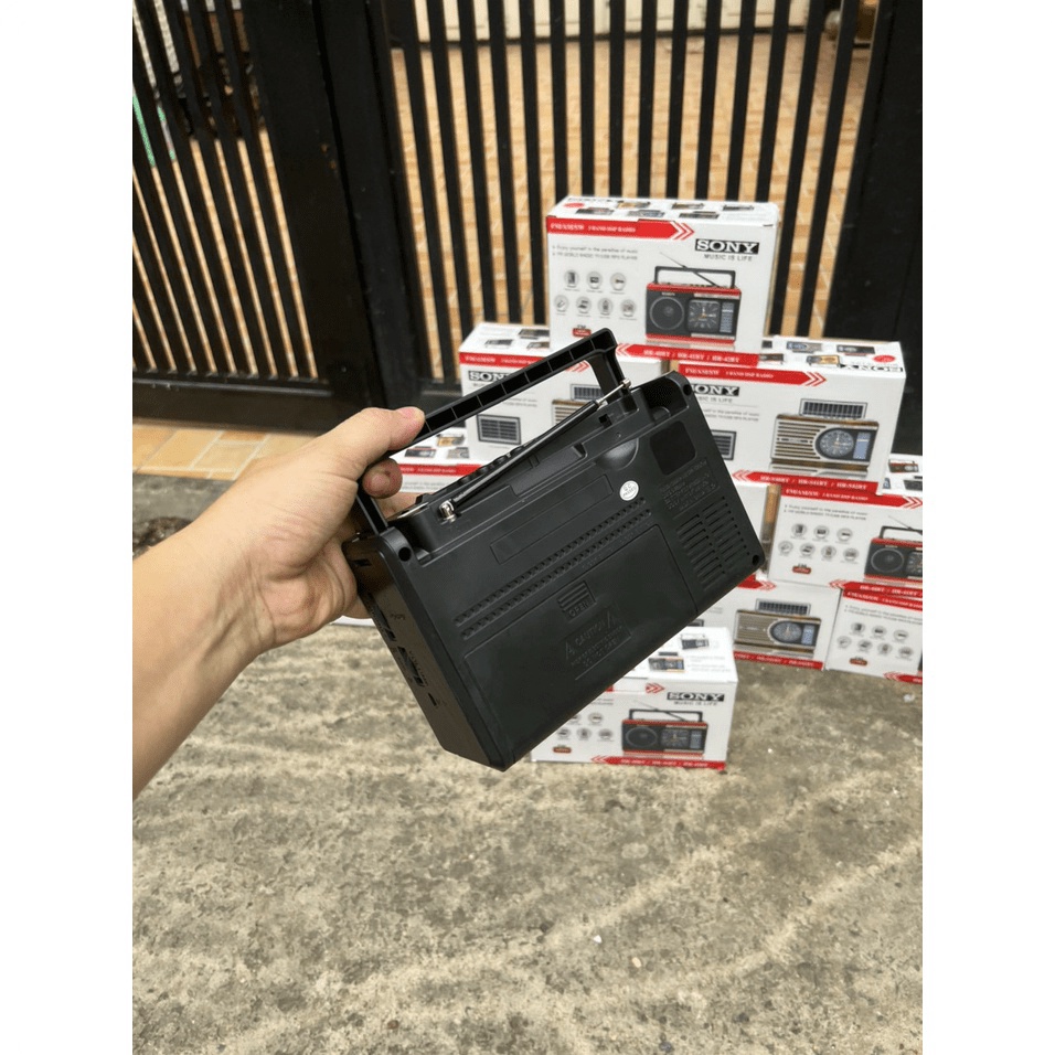 MT MAX Đài FM Bluetooth Sony HR-40BT Loa bluetooth kết hợp đài radio Tích hợp đồng hồ và đèn pin Phong cách cổ điển vint