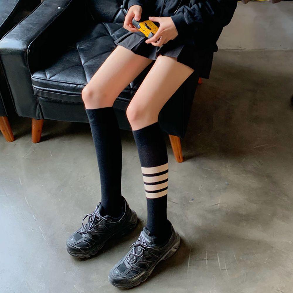 Vớ Thể Thao Kẻ Sọc Co Giãn Độc Đáo Cho Nữ