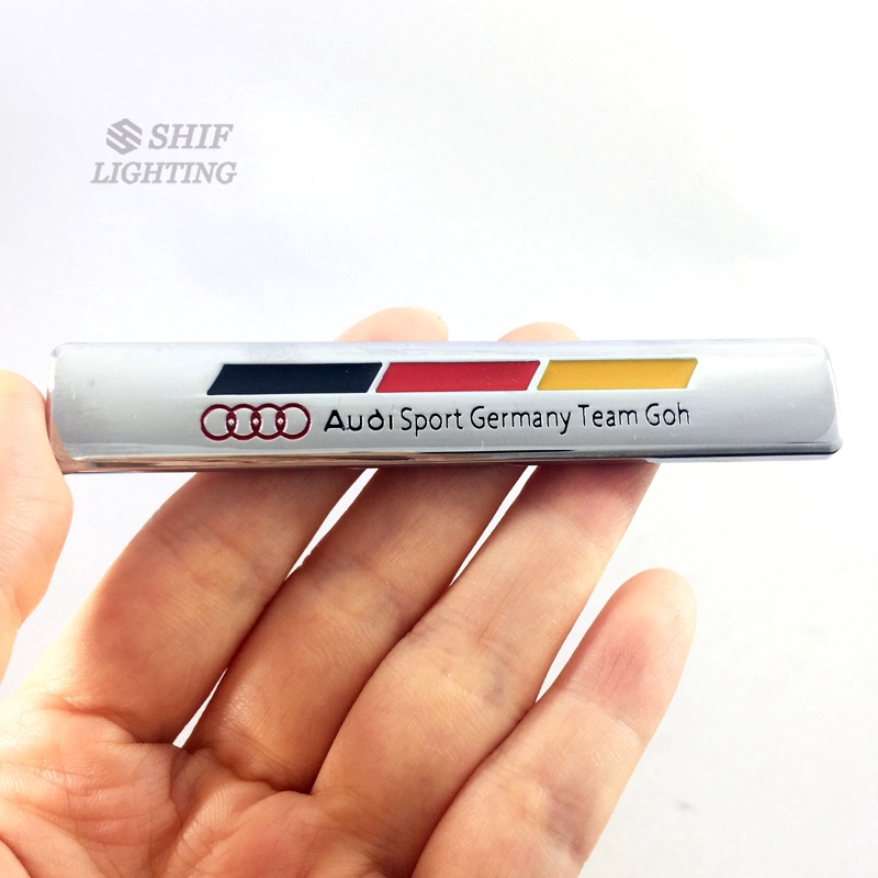 Logo kim loại gắn xe hơi Audi Sport dùng để trang trí