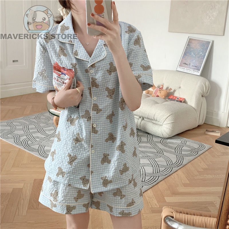 Bộ Đồ Ngủ Áo Tay Ngắn Phối Quần short Họa Tiết Kẻ Sọc Và Gấu Dễ Thương Phong Cách Hàn Quốc Cho Nữ