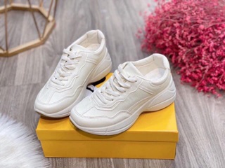 Giày nữ độn 🍁freeship🍁 giày thể thao nữ độn đế trơn