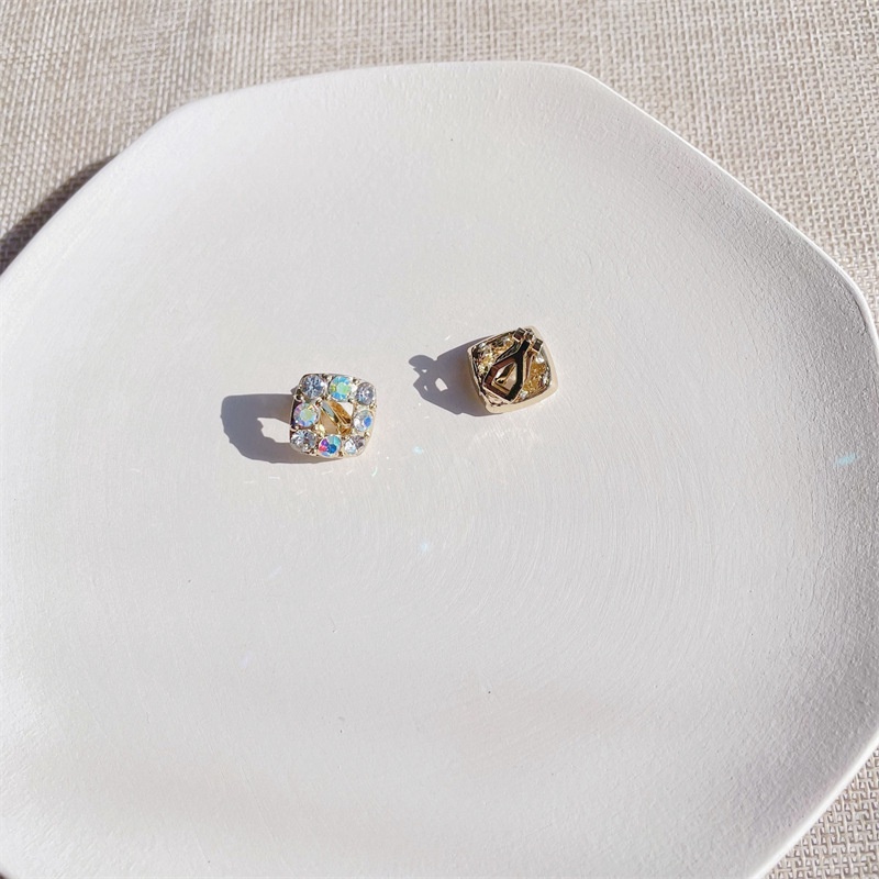 Khuyên tai kẹp không bấm lỗ chốt cố định K192 bằng hợp kim mạ vàng hình vuông đính hạt đá dáng ngắn Leous Accessories