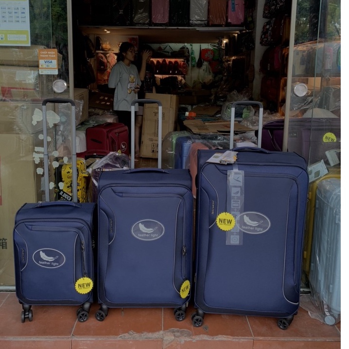 VALI KÉO VẢI SIÊU BỀN SIÊU NHẸ LEAVESKING LV1901