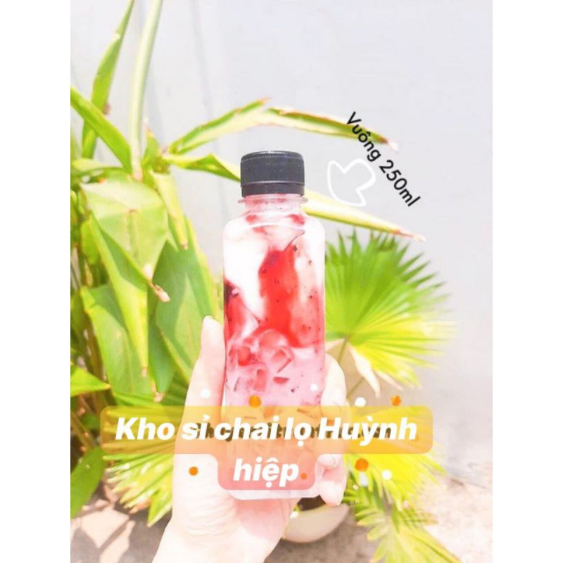 Chai nhựa Tròn/Vuông Nắp Đen - Chai Nhựa Đựng Trà Sữa 330ml/250ml- Đã Kèm Nắp Đen | BigBuy360 - bigbuy360.vn
