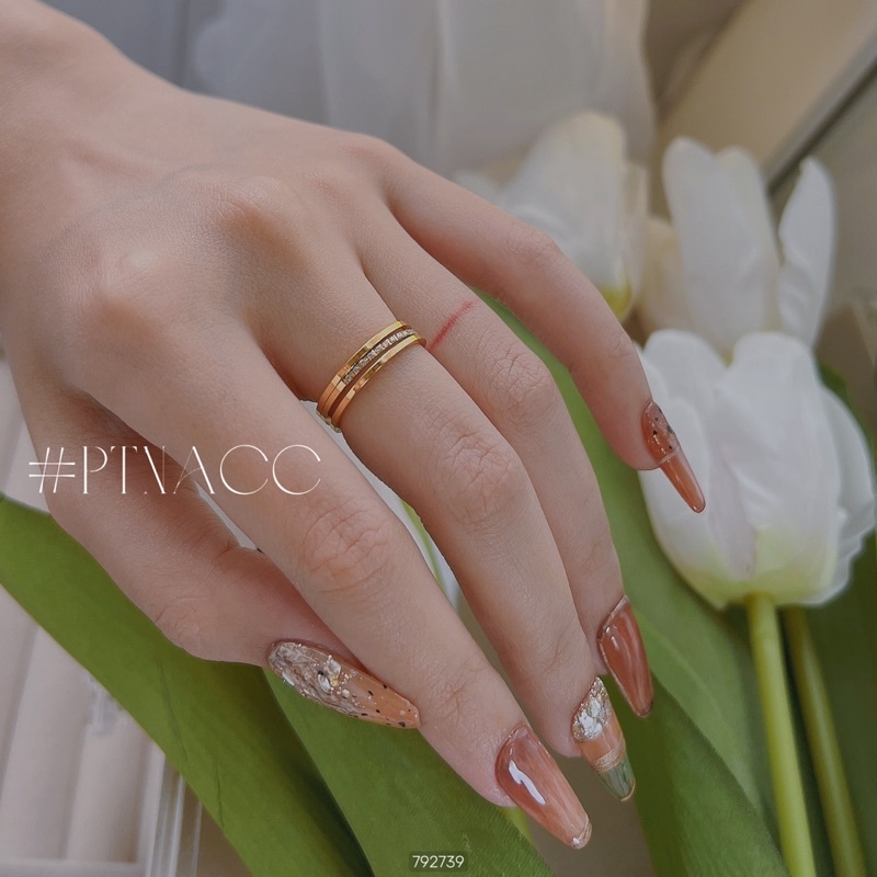 Nhẫn titan mảnh, nhẫn đơn giản đính đá nhỏ Hàn Quốc .PTNACC.