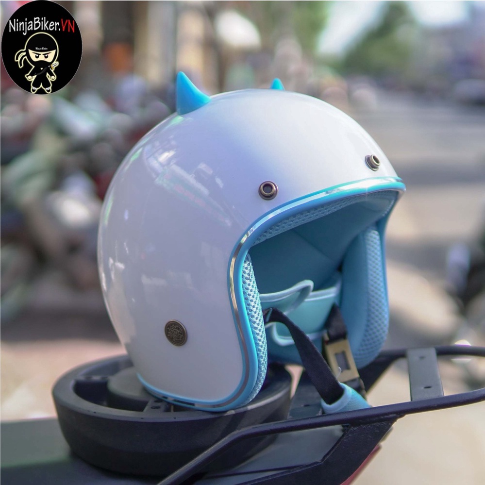 Nón Bảo Hiểm 3/4 Chính Hãng Tặng Kèm Phụ Kiện Sừng Mini Đỏ - FREESHIP