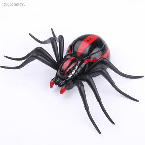 【2021】Đồ chơi gián điều khiển từ xa mô phỏng nhện điện con bọ cạp cua nhỏ mạnh mẽ động vật rung món quà cậu bé khéo léo