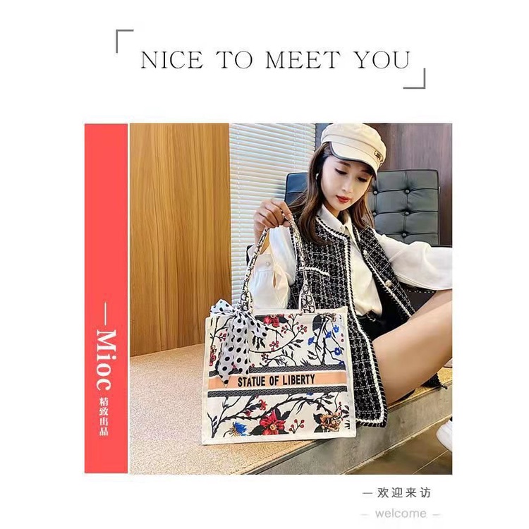 Túi cói đi biển thương hiệu phối nơ buộc sang chảnh