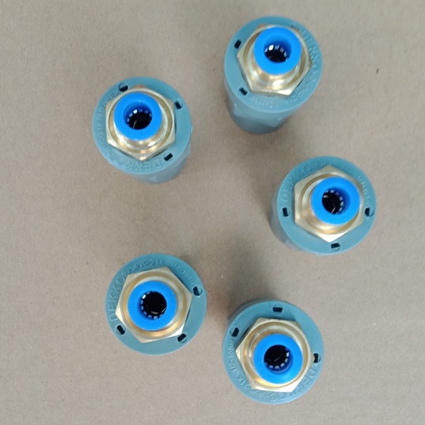 Đầu chuyển đổi từ ống PVC phi 21 sang nối nhanh 8, 10
