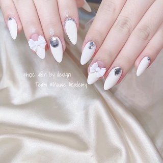 nơ gắn móng