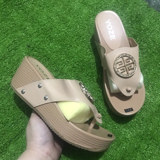 Dép quai kẹp đế xuồng cao 5p MS44