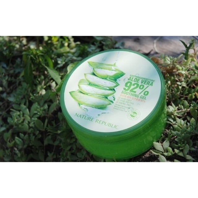 Gel lô hội 92% của Nature Republic