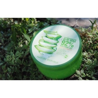 Gel lô hội 92% của Nature Republic