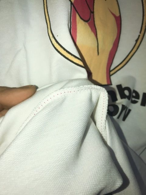 Sản phẩm gia đình làm: Áo dài tay nam nữ trái tim