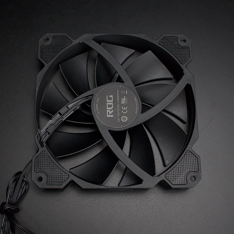 ASUS ROG Player Country 140mm Case CPU Fan 3PIN STRIX HELIOS GX601 Original Fan Giảm chấn im lặng Máy tính để bàn Máy tính tản nhiệt Máy tính làm mát CPU