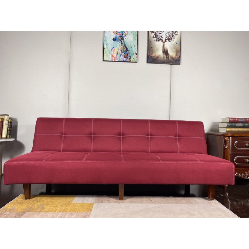 Sofa bed . Sofa giường. Màu đỏ đô . 6 chân gỗ