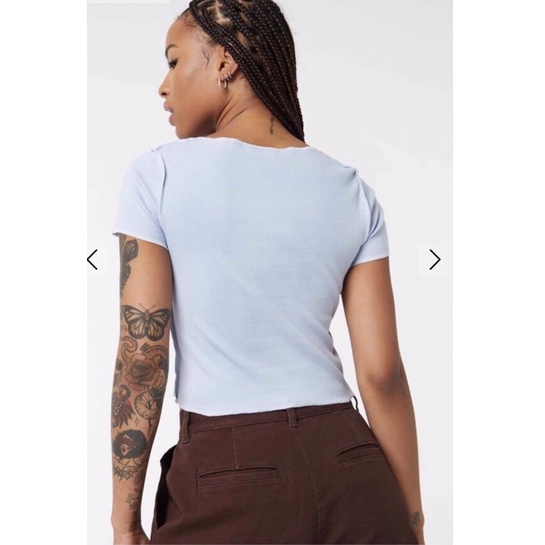 Áo croptop ôm thun bo gân phối chỉ may ngược khác màu