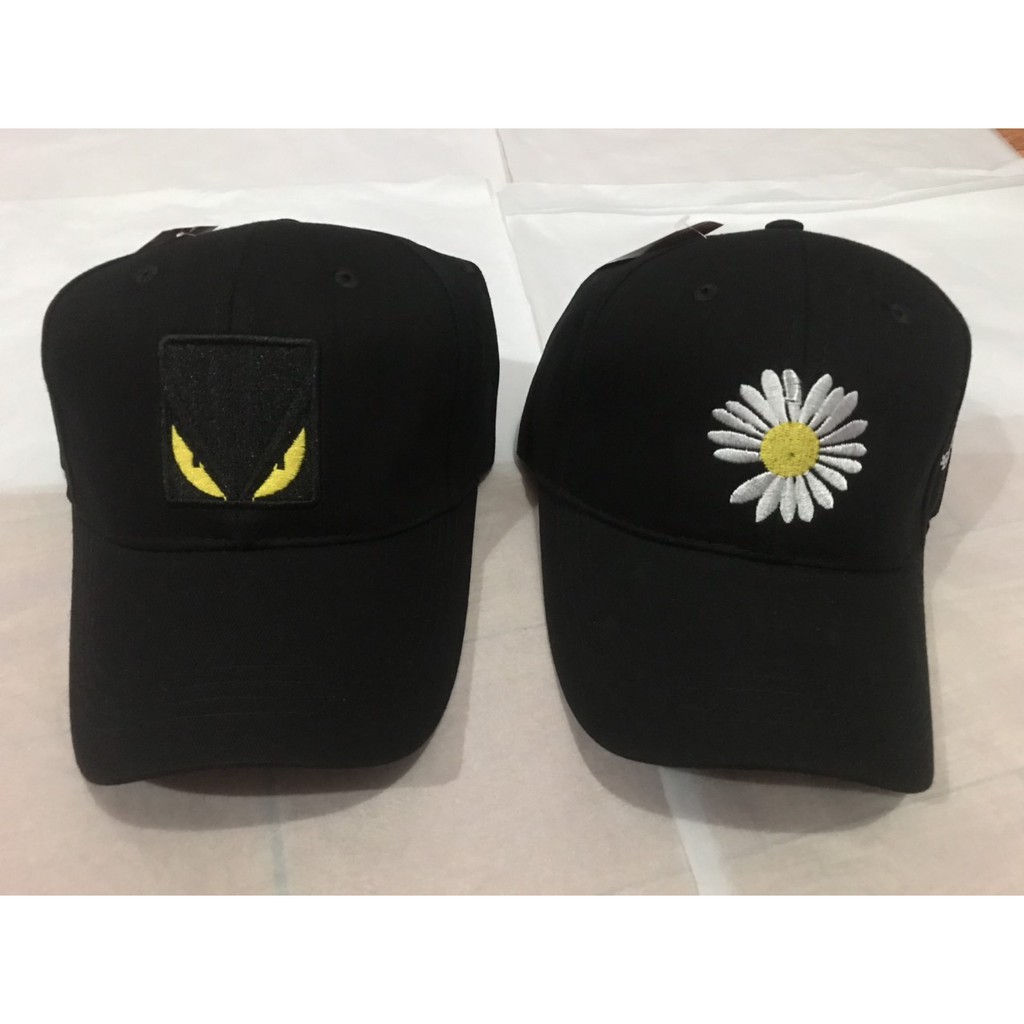 Nón kết thêu hoạ tiết nam nữ Luala, Mũ lưỡi trai Ulzzang Hàn Quốc vải kaki unisex màu đen.