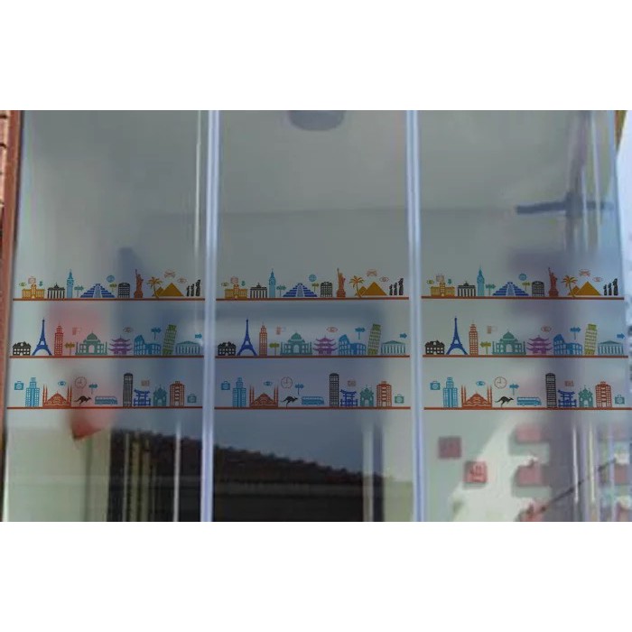 Decal trang trí kính cao cấp mẫu Thành Phố Tuổi Thơ (60cm x 58cm)